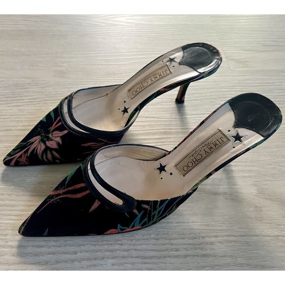 Jimmy Choo Mules Satin Black Floral Pointed Toe Heels Sandals Tropical Sz 38.5 - Picture 2 of 7
